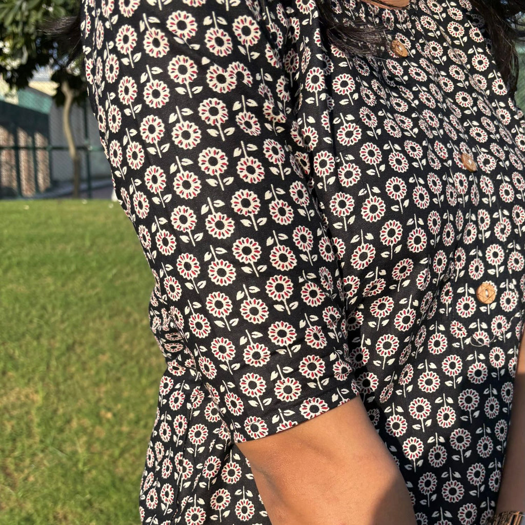 Daily Wear Black Printed Short Kurti For Women